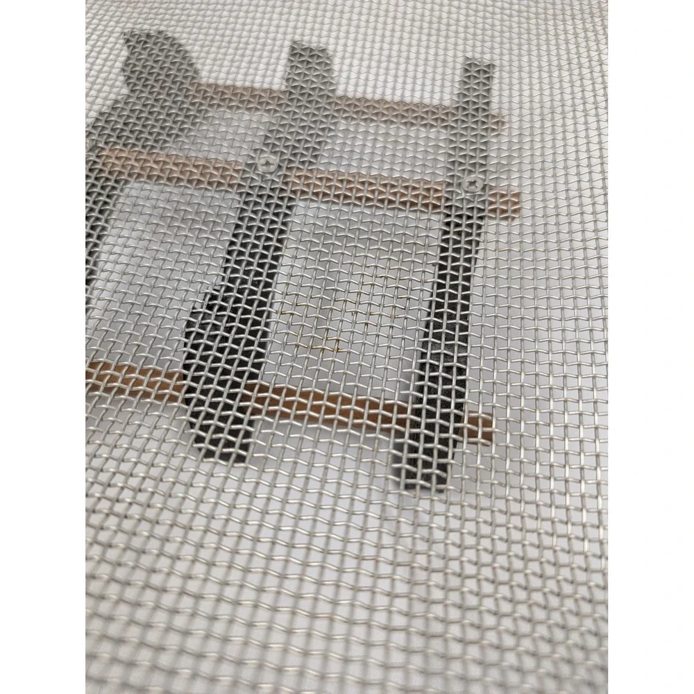 Santamarina Woven Basket Tray Metal Mesh Bowl Wood Accent Home‎ Decor Fruit